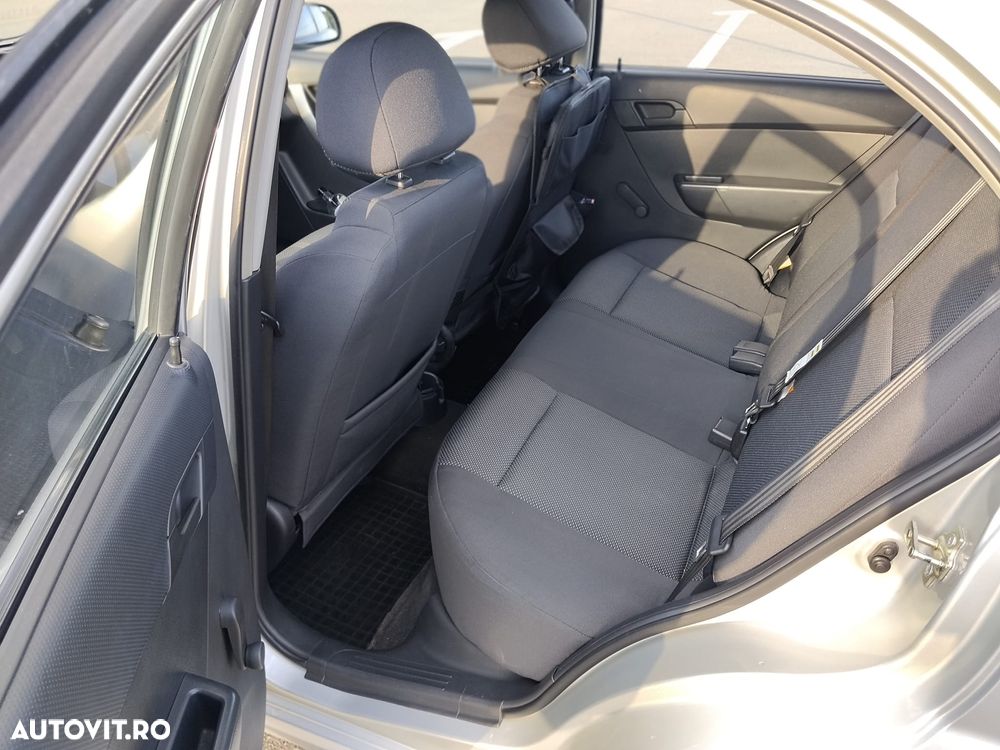 Chevrolet Aveo 1.2i Plus Cool - 17