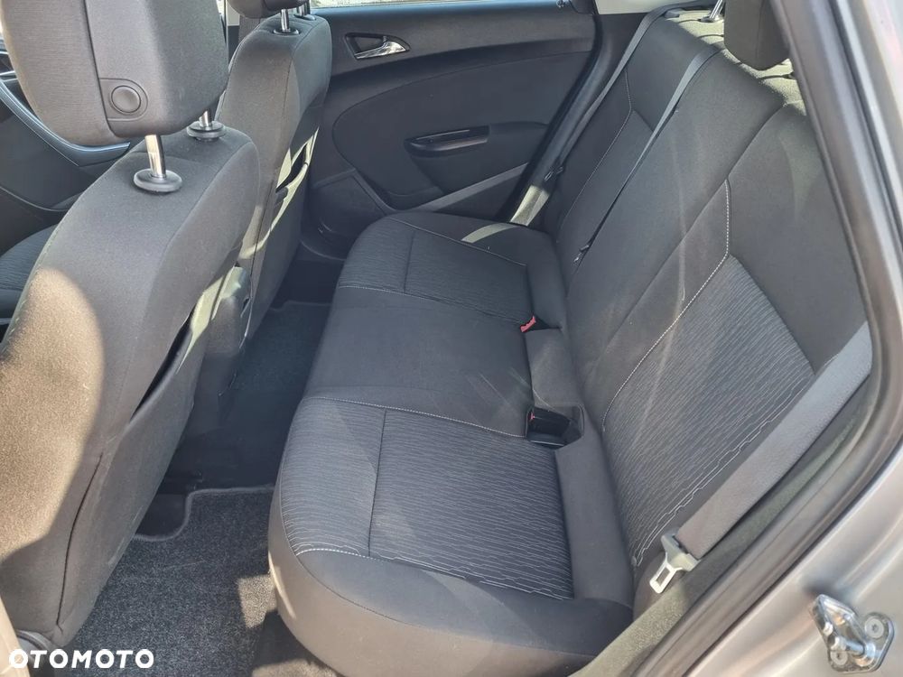 Opel Astra 1.4 Turbo Style - 12