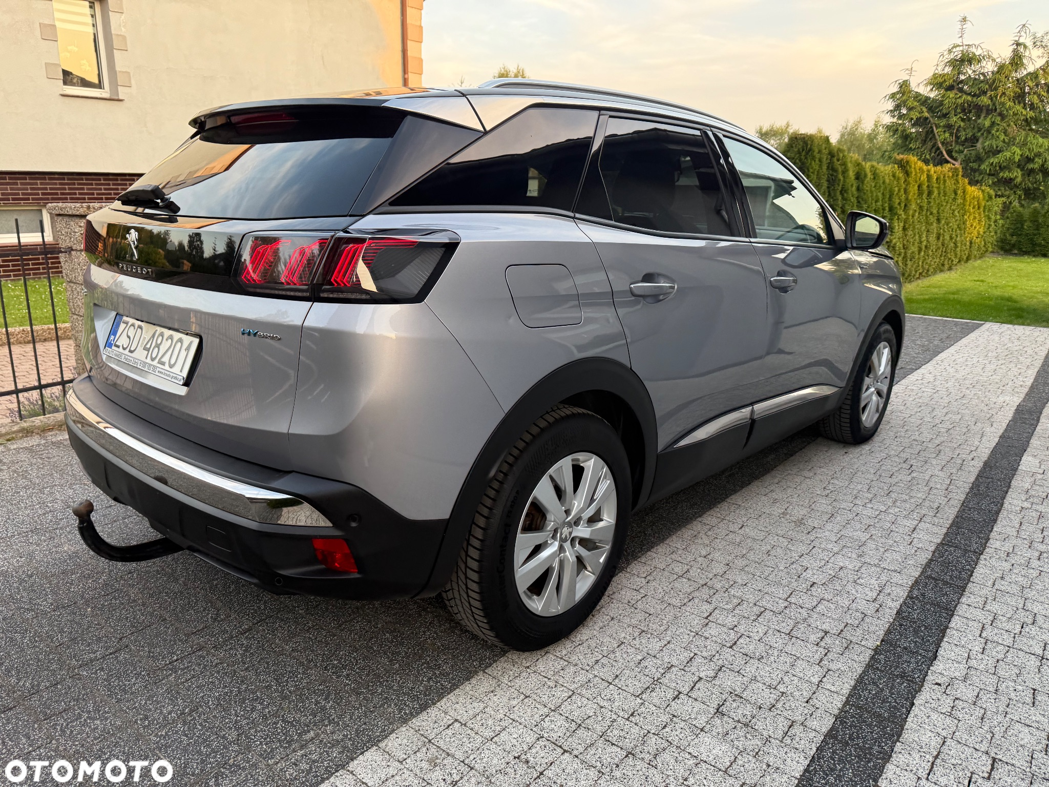 Peugeot 3008 Hybrid 225 e-EAT8 Allure Pack - 31