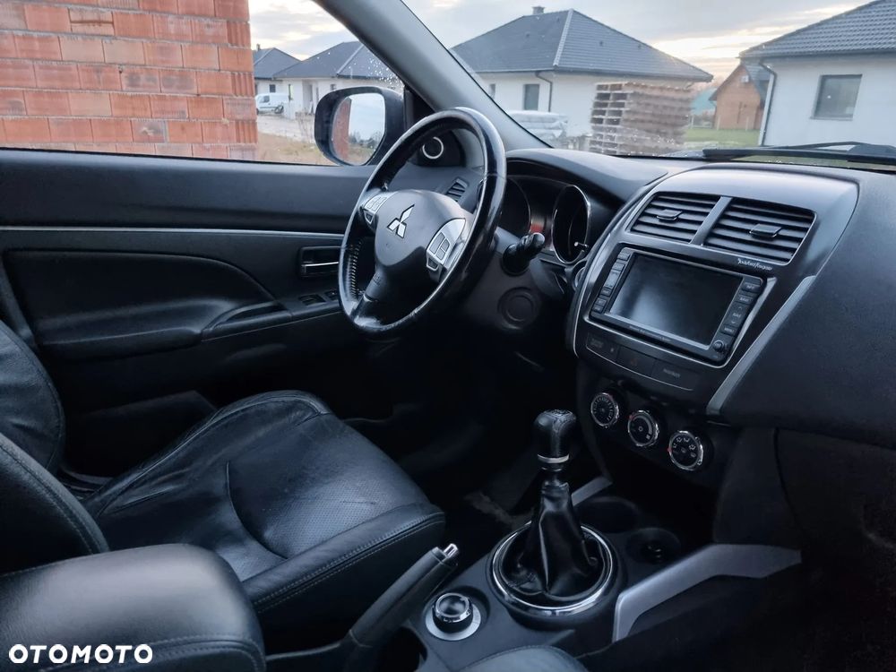 Mitsubishi ASX 1.8 DI-D 4WD Invite - 16