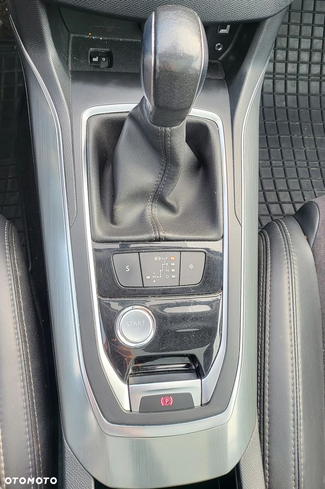 Peugeot 308 PureTech 130 EAT6 Stop & Start Allure - 22