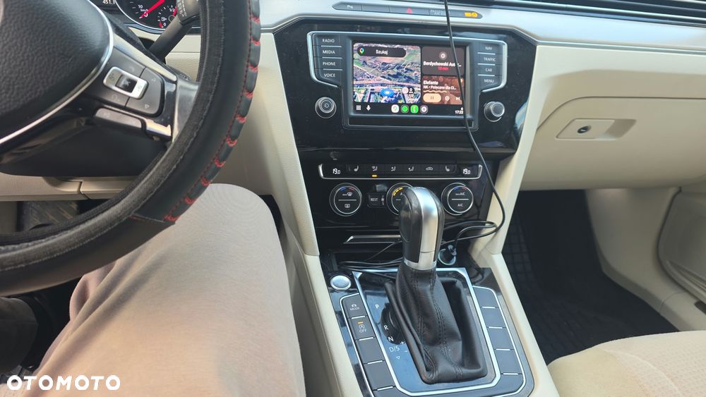Volkswagen Passat 2016 photo 5