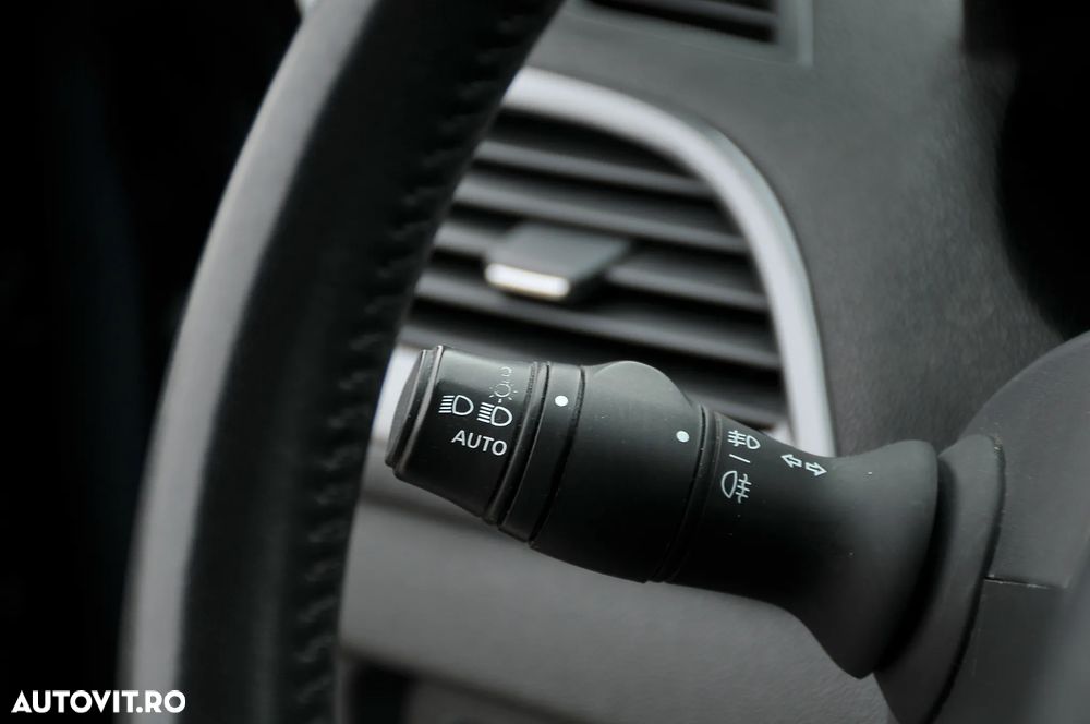 Renault Megane dCi 110 FAP LIMITED - 22