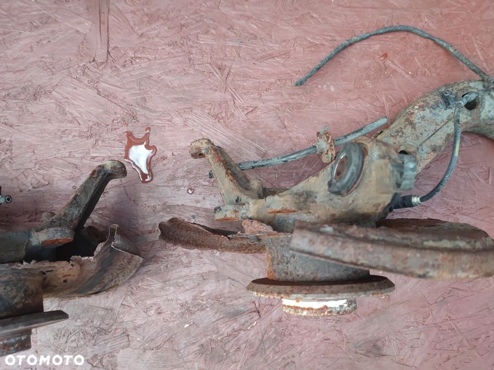 BMW E46 ORYGINALNY WAHACZ PRAWY / LEWY DO SILNIKÓW GAMY M54B30 / M57D30 / WAHACZE WZDŁUŻNE POD DUŻE TARCZE HAMULCOWĄ O NR. 33 32 6 774 779 / 33 32 1 097 035 / 33 32 6 770 805 / 33 32 6 774 780 OEM - 14