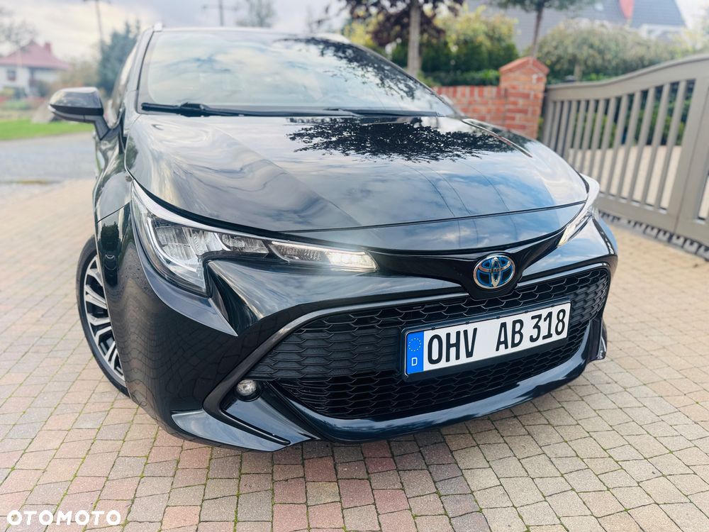 Toyota Corolla 2.0 Black&White - 26