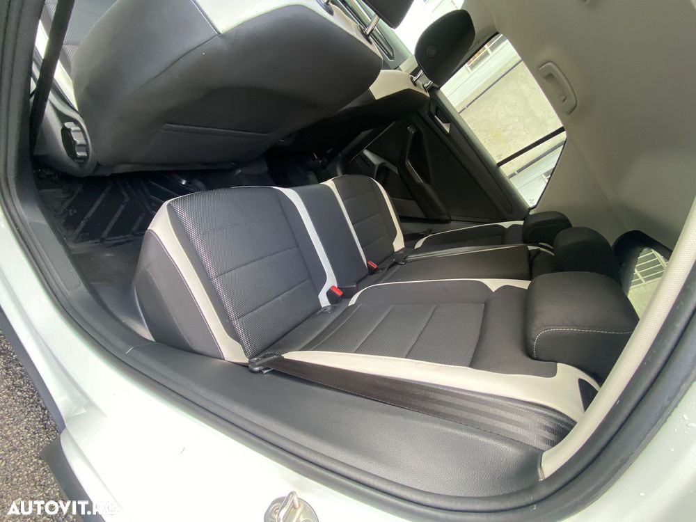 Volkswagen T-ROC 2.0 TDI SCR 4MOTION Style - 19