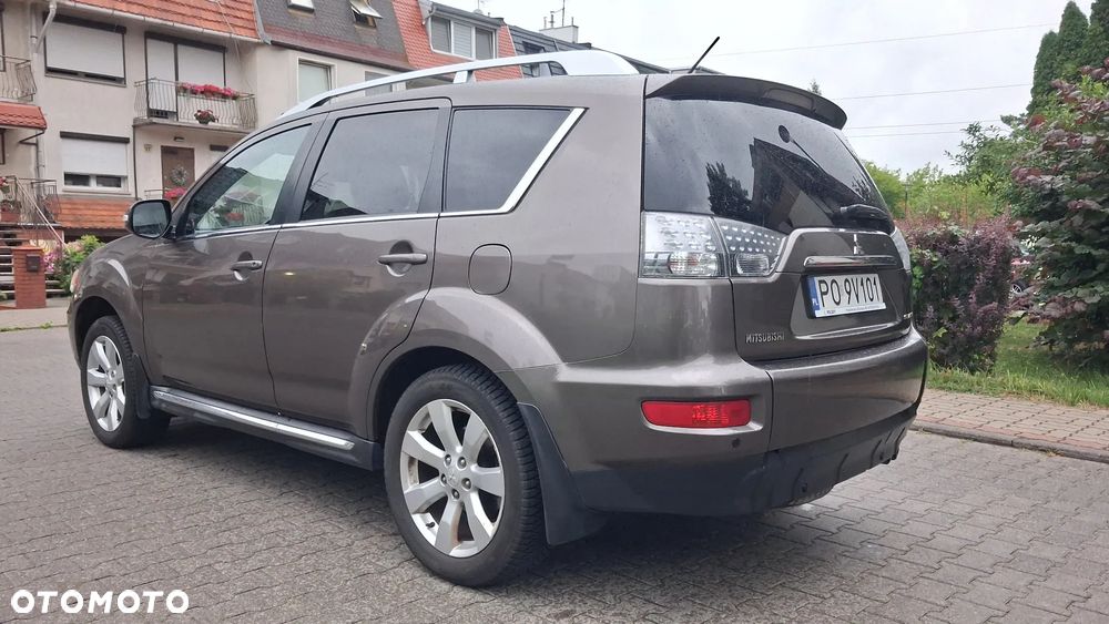 Mitsubishi Outlander 2.0 DID Intense - 7