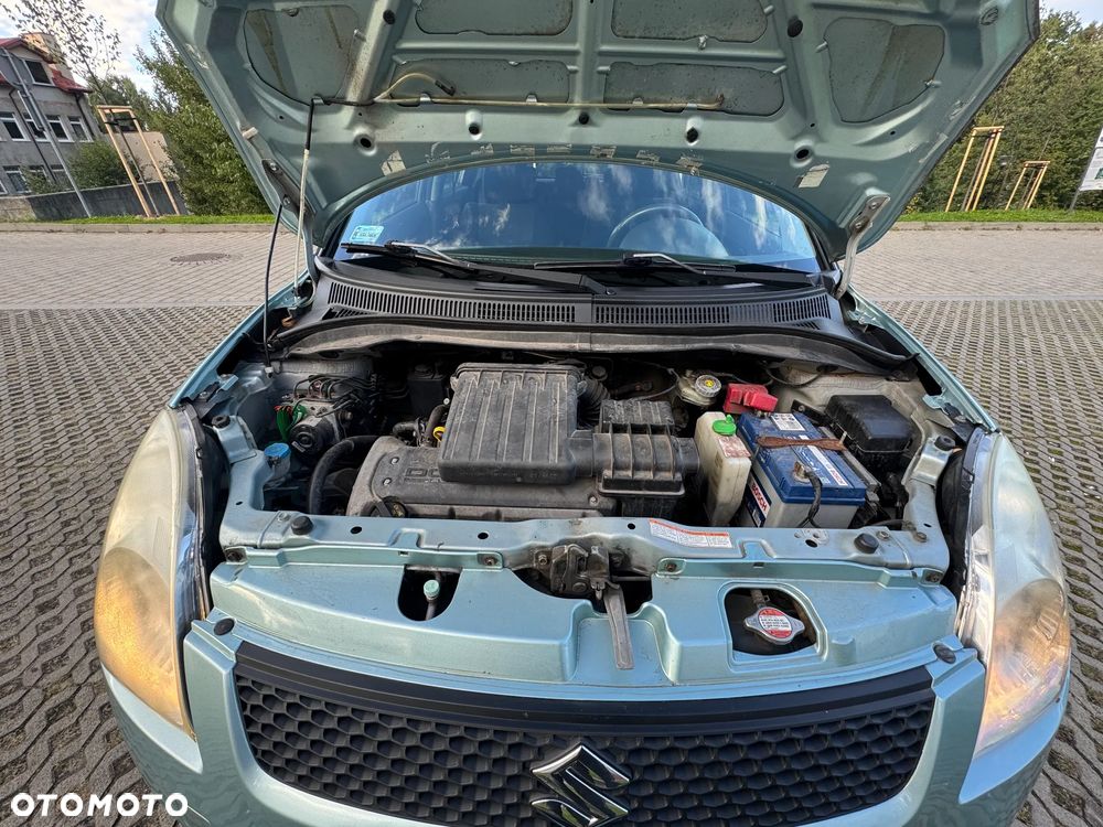 Suzuki Swift - 28