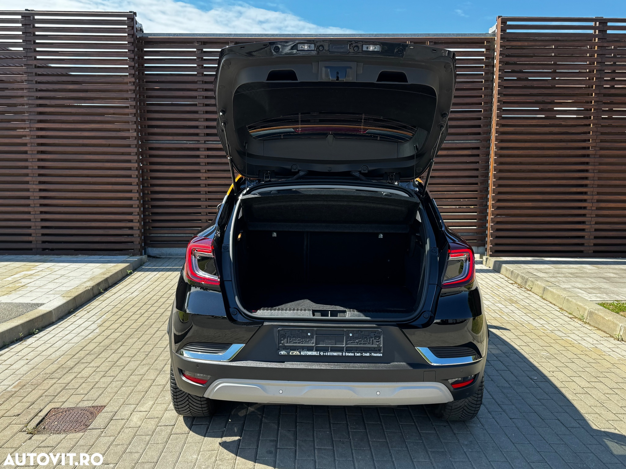 Renault Captur - 14