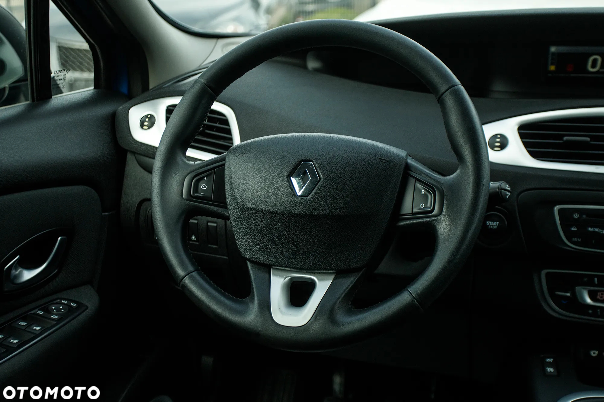 Renault Scenic TCe 130 Dynamique - 26