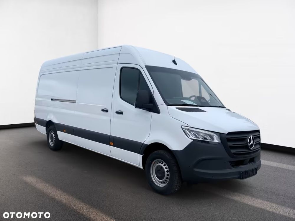 Mercedes-Benz Sprinter - 1