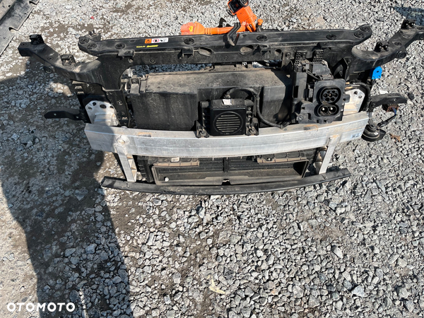 Pas przedni komplet chłodnic belka Hyundai KONA EV