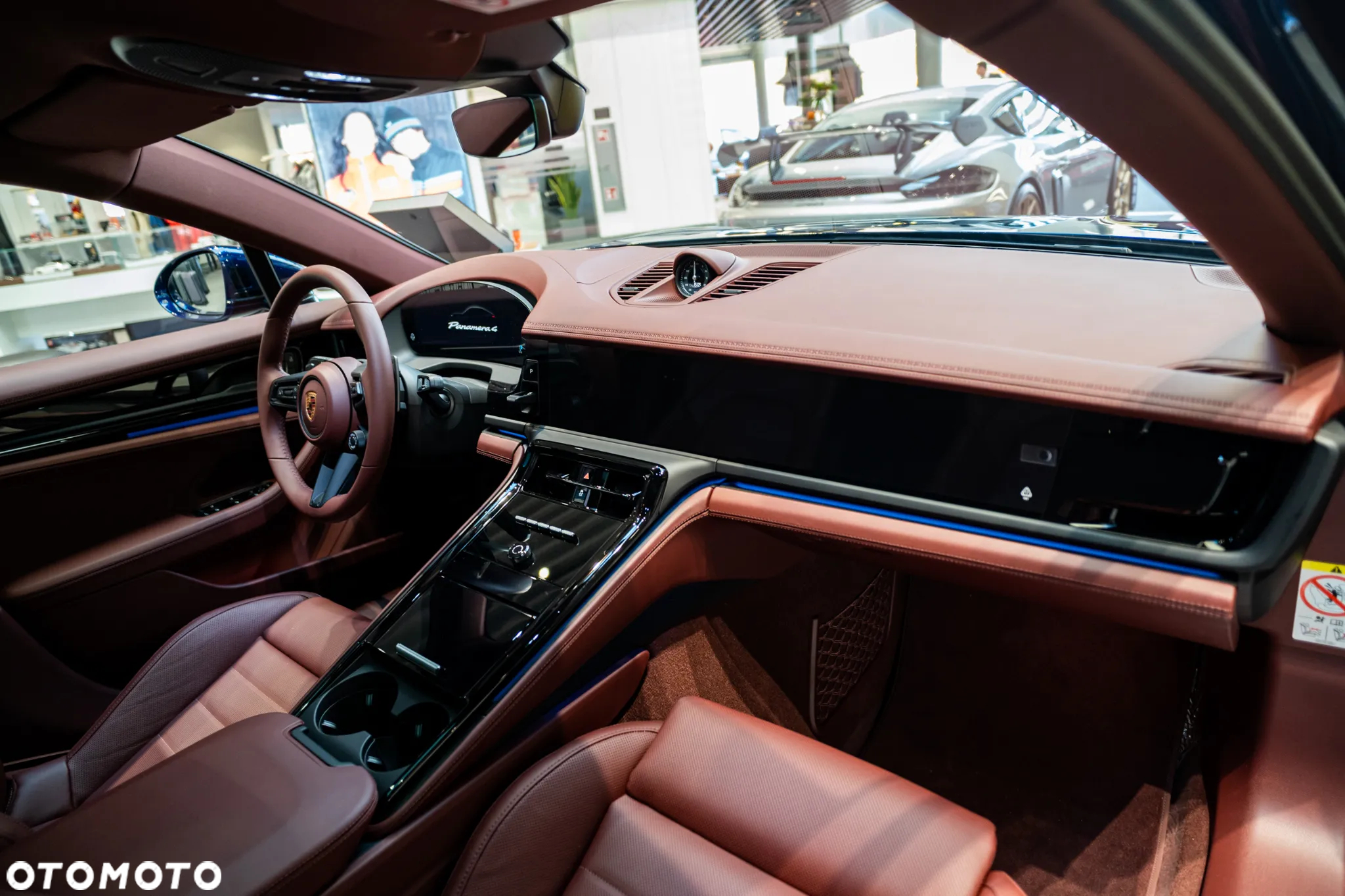 Porsche Panamera 4 - 14