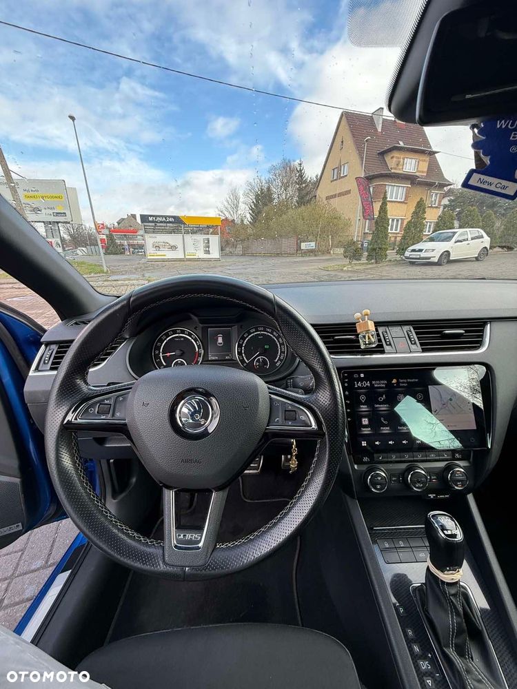 Skoda Octavia 2.0 TDI RS DSG - 7