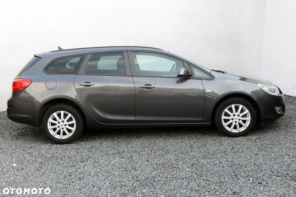 Opel Astra 1.7 CDTI DPF Color Edition - 27