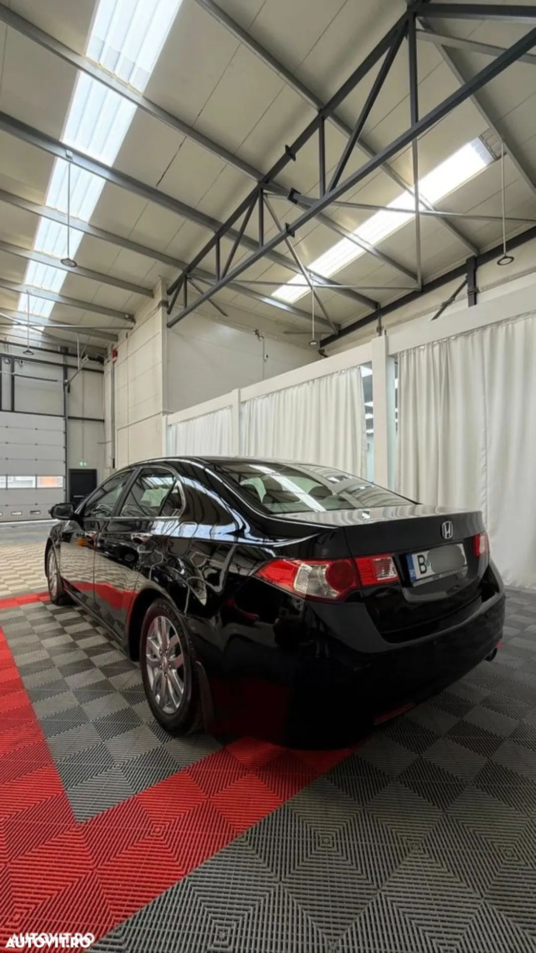 Honda Accord 2.0i Exec - 3