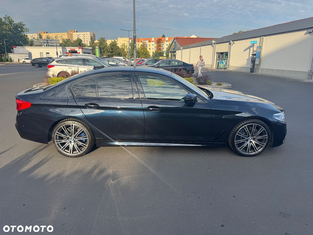 BMW Seria 5 540d xDrive Luxury Line sport - 4