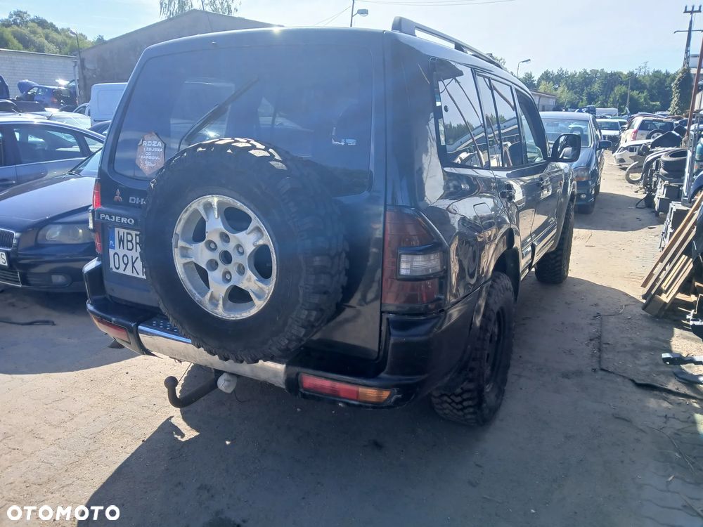mitsubishi pajero III x08c maska zderzak lampa grill błotnik drzwi zbiornik paliwa szyba lusterko - 3