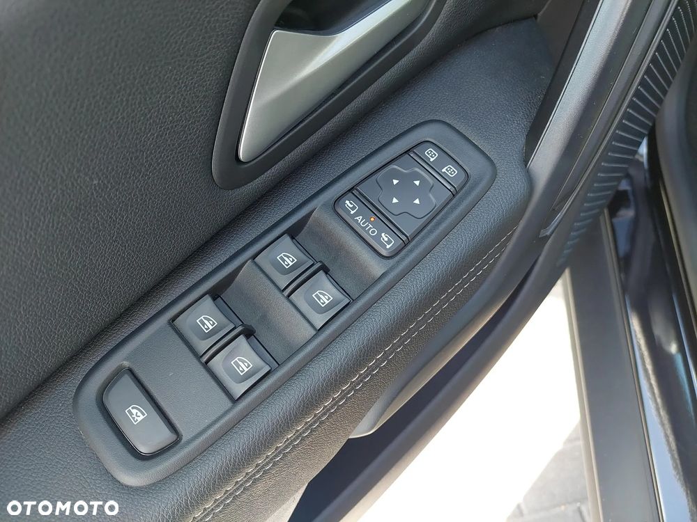 Dacia Duster 1.3 TCe Prestige EDC - 10