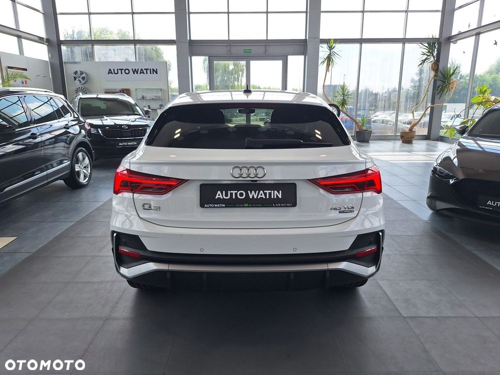 Audi Q3 Sportback 40 TDI Quattro S Line S tronic - 9