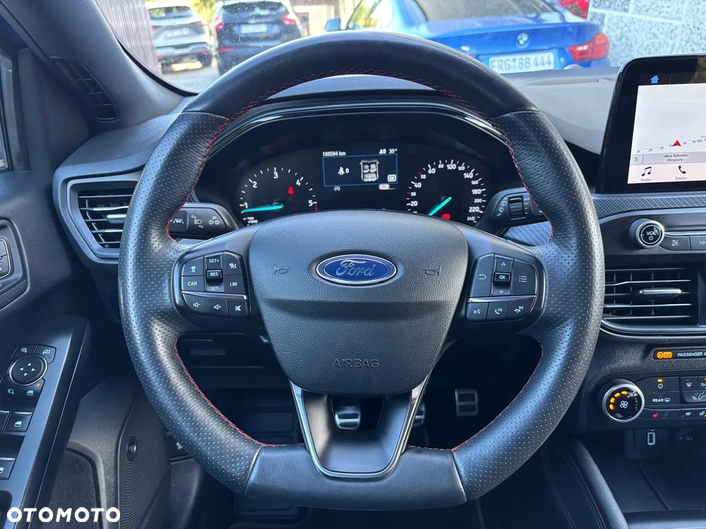 Ford Focus 2.0 EcoBlue ST-Line - 14