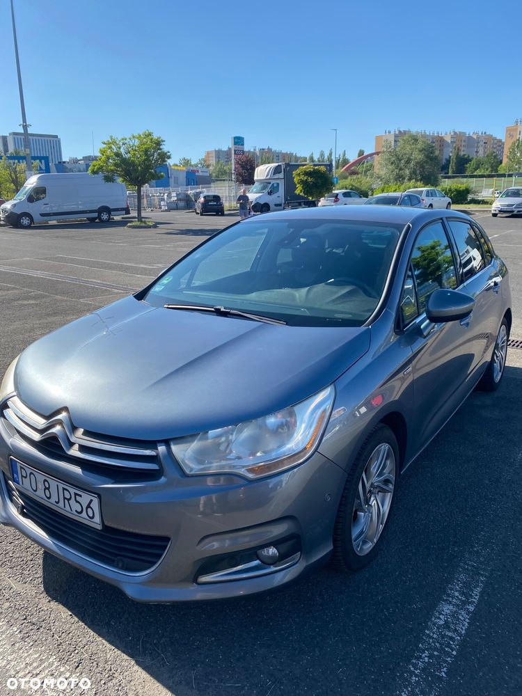 Citroën C4 e-HDi 110 Exclusive - 1
