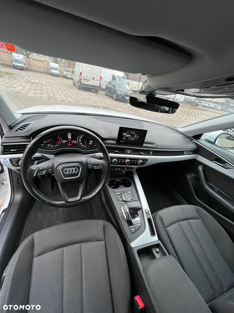 Audi A4 Avant 2.0 TDI S tronic - 8