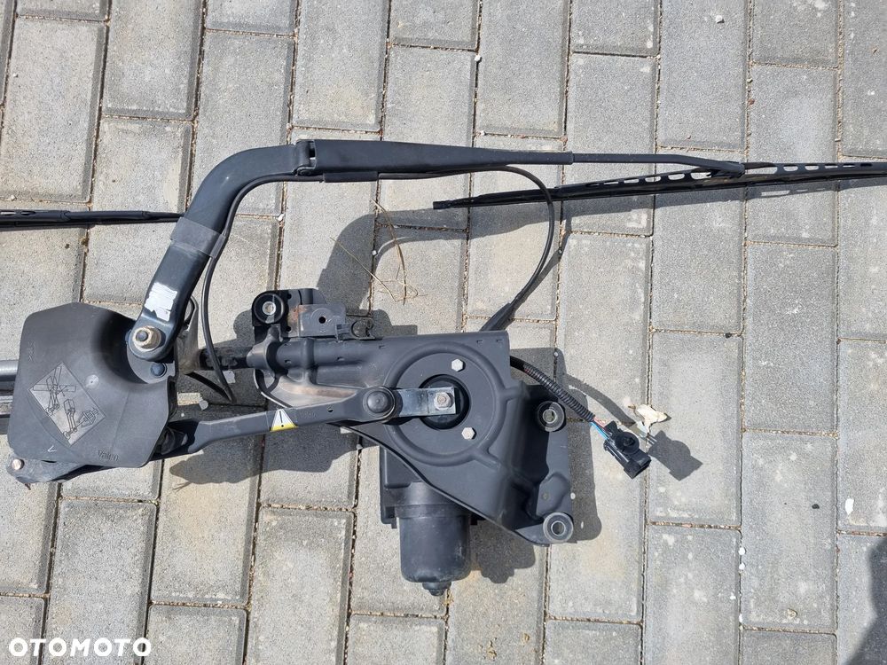 MECHANIZM SILNICZEK WYCIERACZEK RENAULT MIDLUM DXI 06-14 rok - 2