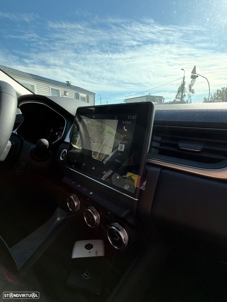 Renault Captur 1.6 E-Tech Plug-In Intens - 28
