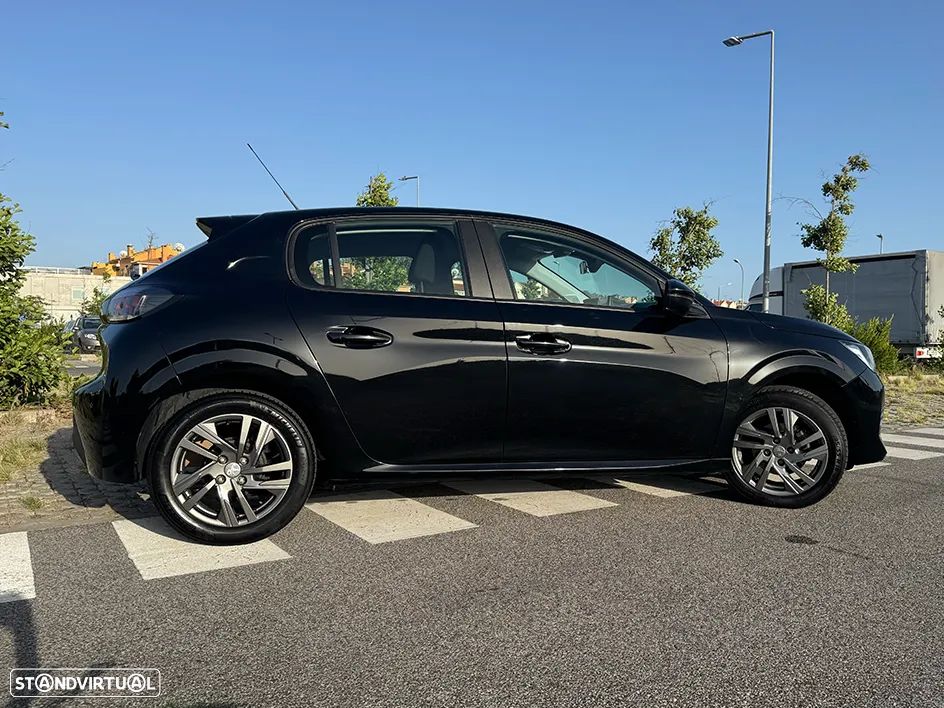 Peugeot 208 1.2 PureTech Active Pack - 4