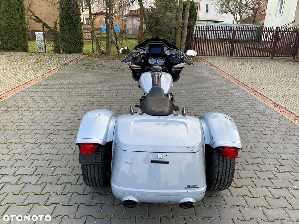 Harley-Davidson Tri Glide - 15