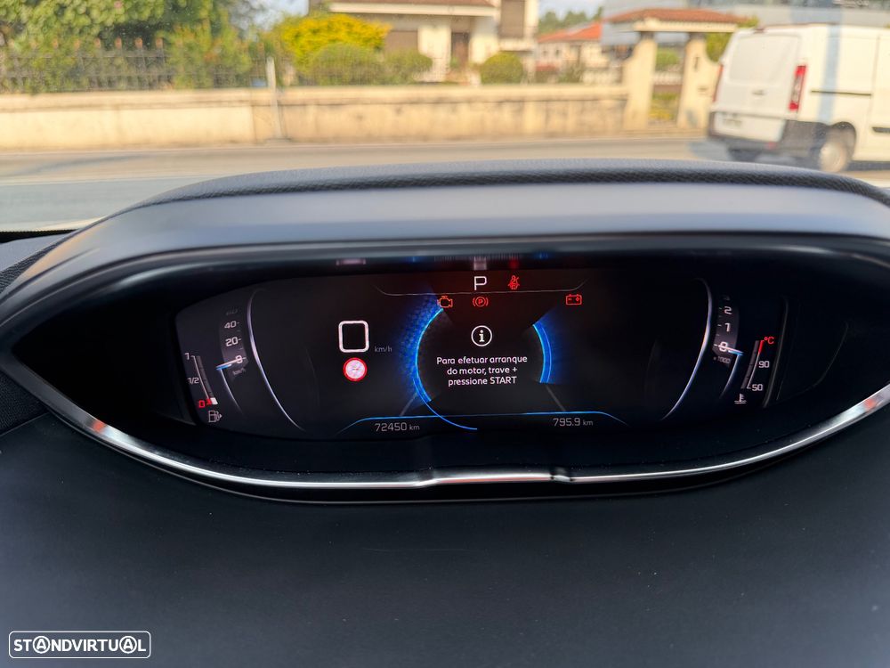 Peugeot 3008 BlueHDi 130 Stop & Start EAT8 GT Pack - 31