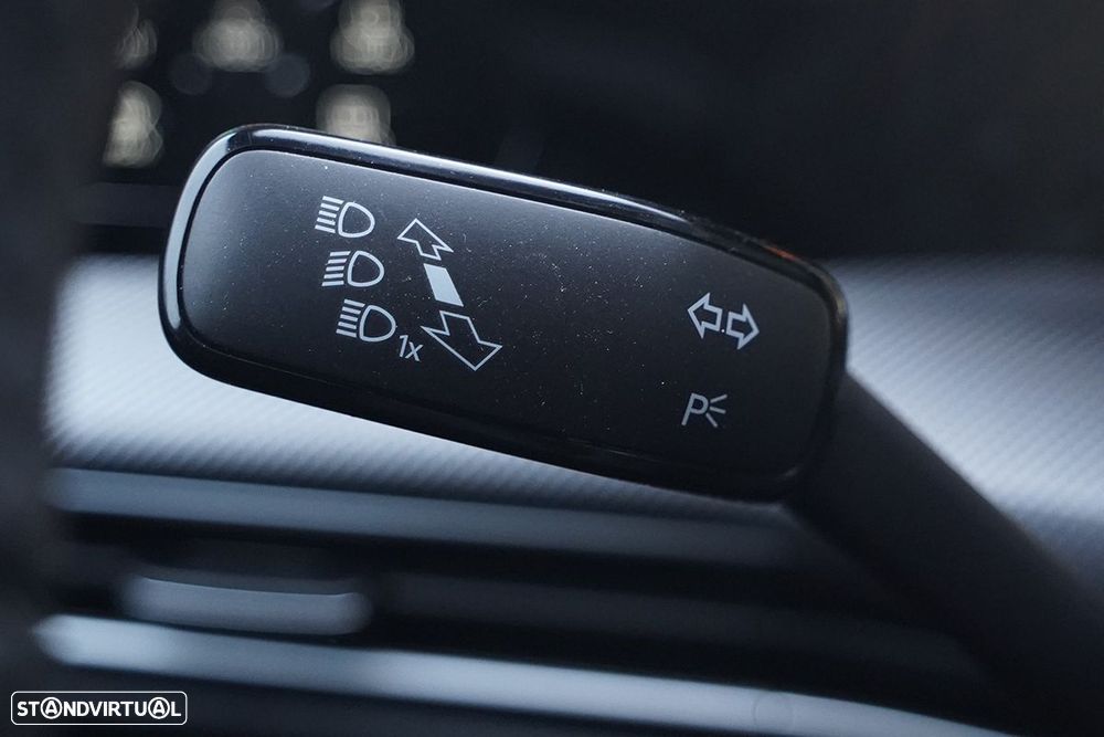 VW Golf 1.5 TSI e-Hybrid GTE DSG - 16