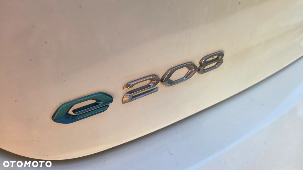 Peugeot 208 Elektromotor 136 GT - 11