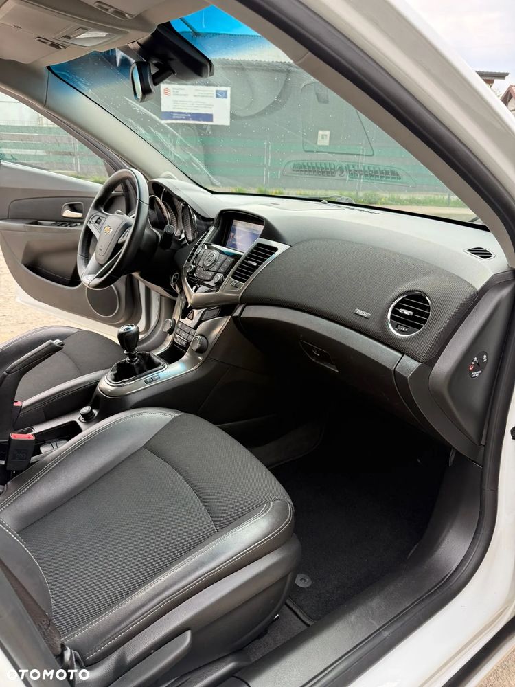 Chevrolet Cruze 1.4T LTZ - 13