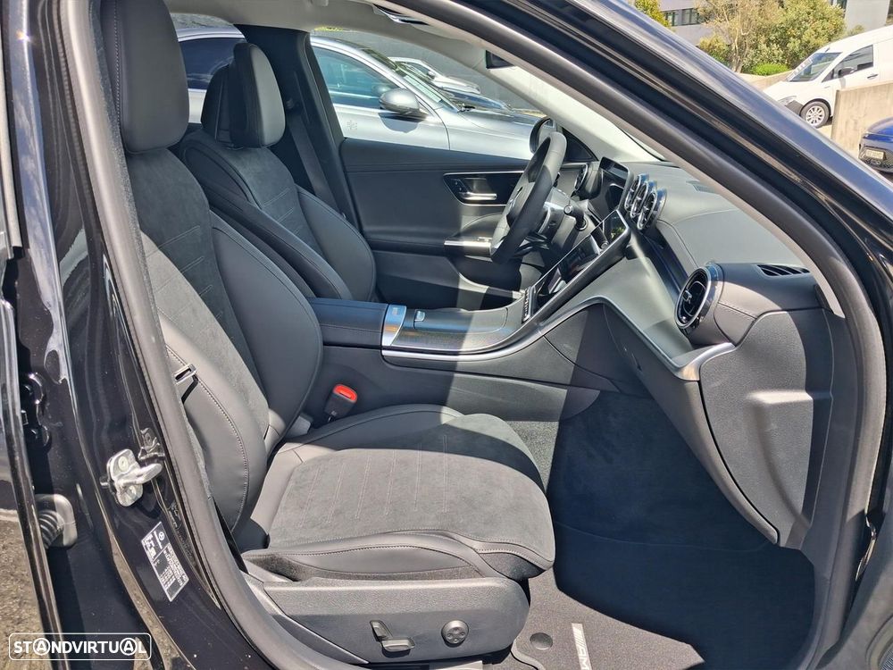 Mercedes-Benz C 300 d AMG Line - 14