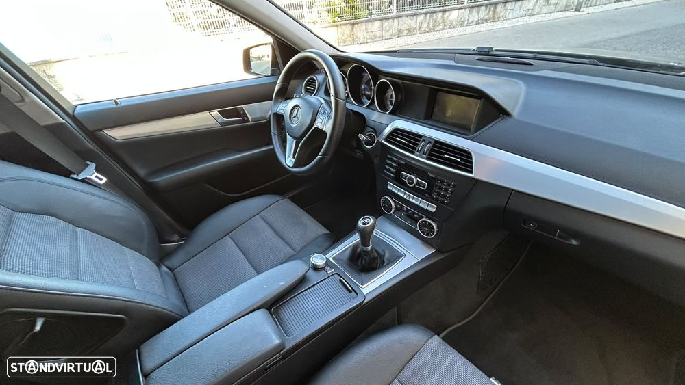 Mercedes-Benz C 180 CDi Avantgarde BE - 13