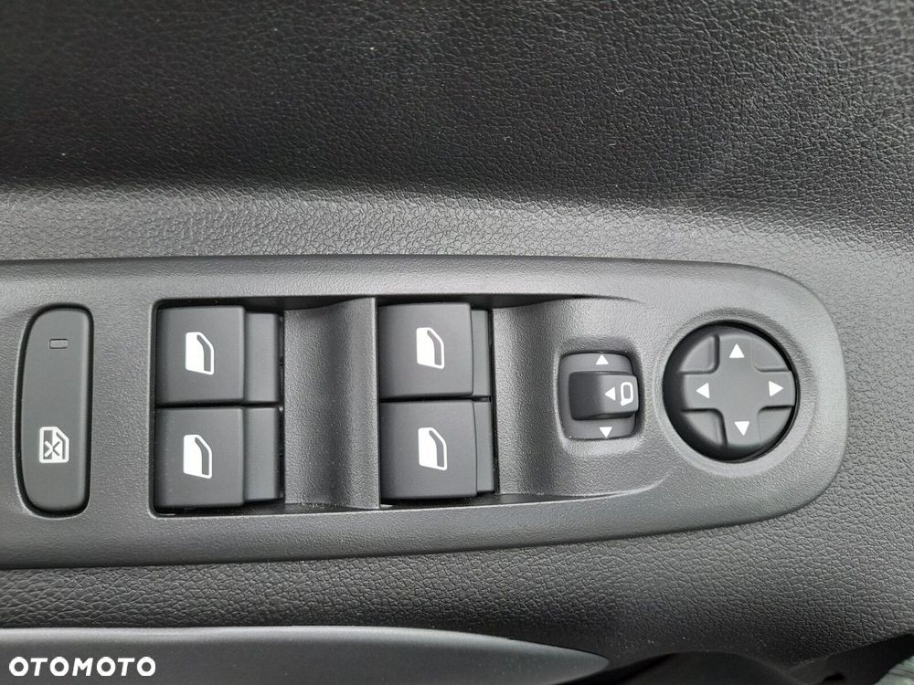 Citroën Berlingo M 1.5 BlueHDI Max S&S EAT8 - 10