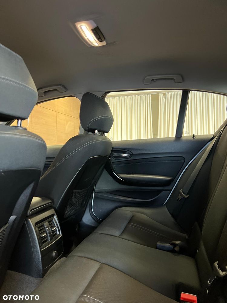 BMW Seria 1 118i GPF Sport Line Shadow - 9