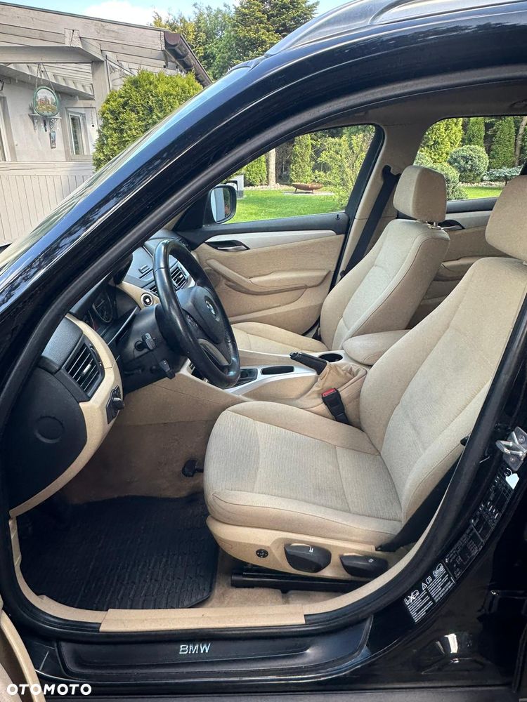 BMW X1 xDrive20d - 16