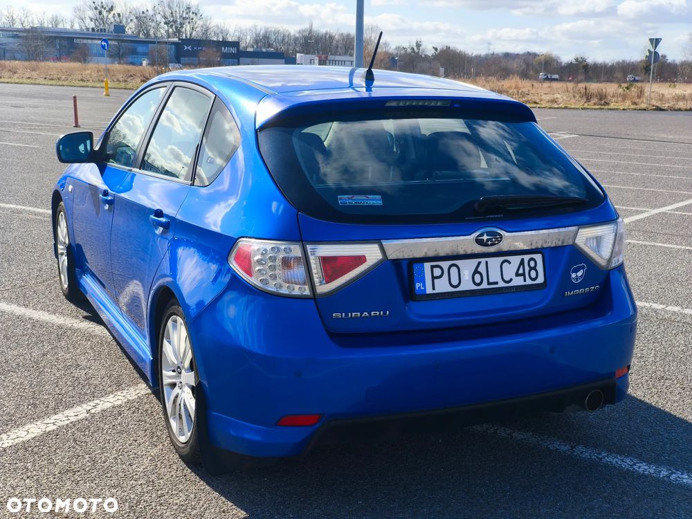 Subaru Impreza 2.0 RS - 4