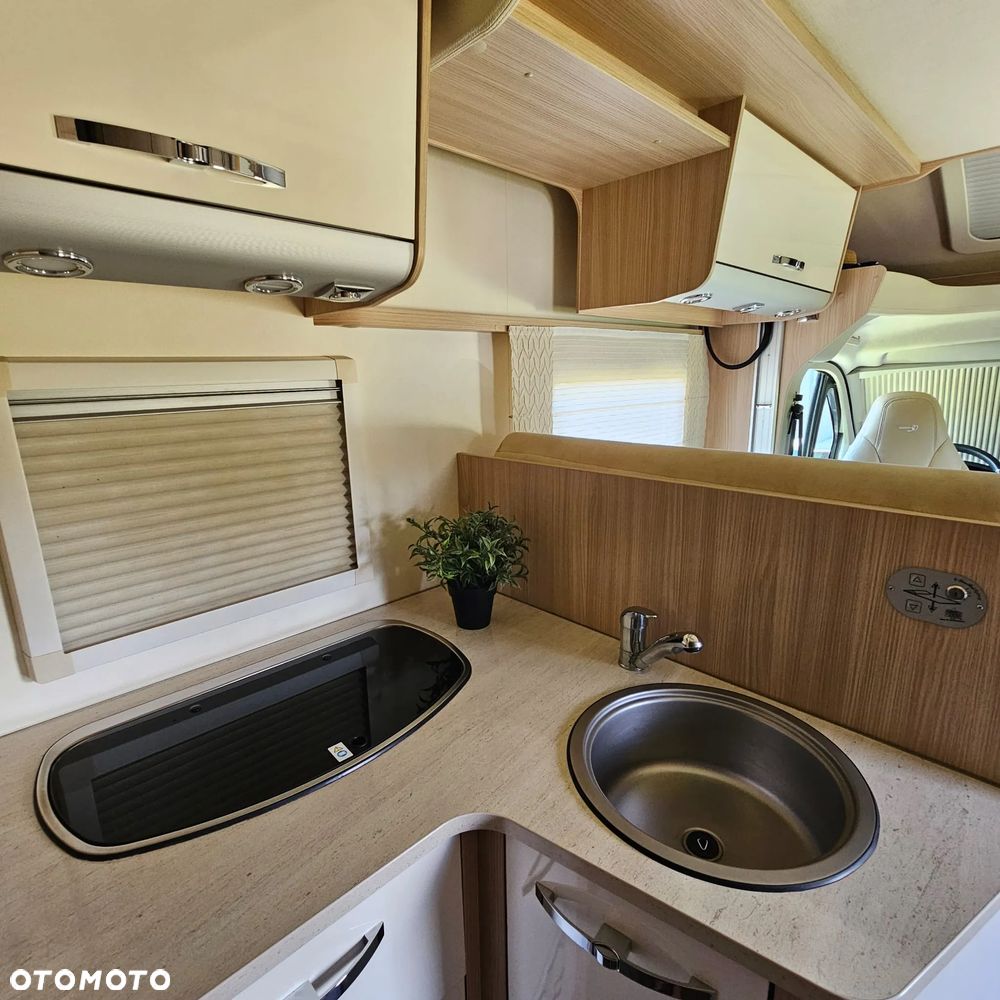 Burstner kamper - 15