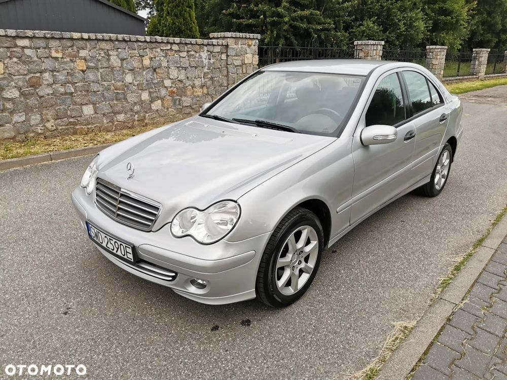 Mercedes-Benz Klasa C 180 Kompressor Automatik Classic - 7