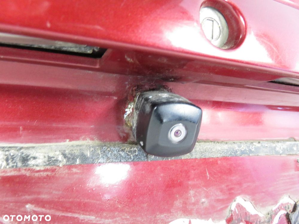 KLAPA BAGAZNIKA LEXUS IS I SEDAN - 8