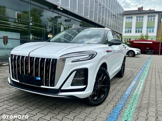 Hongqi HS3 - 2