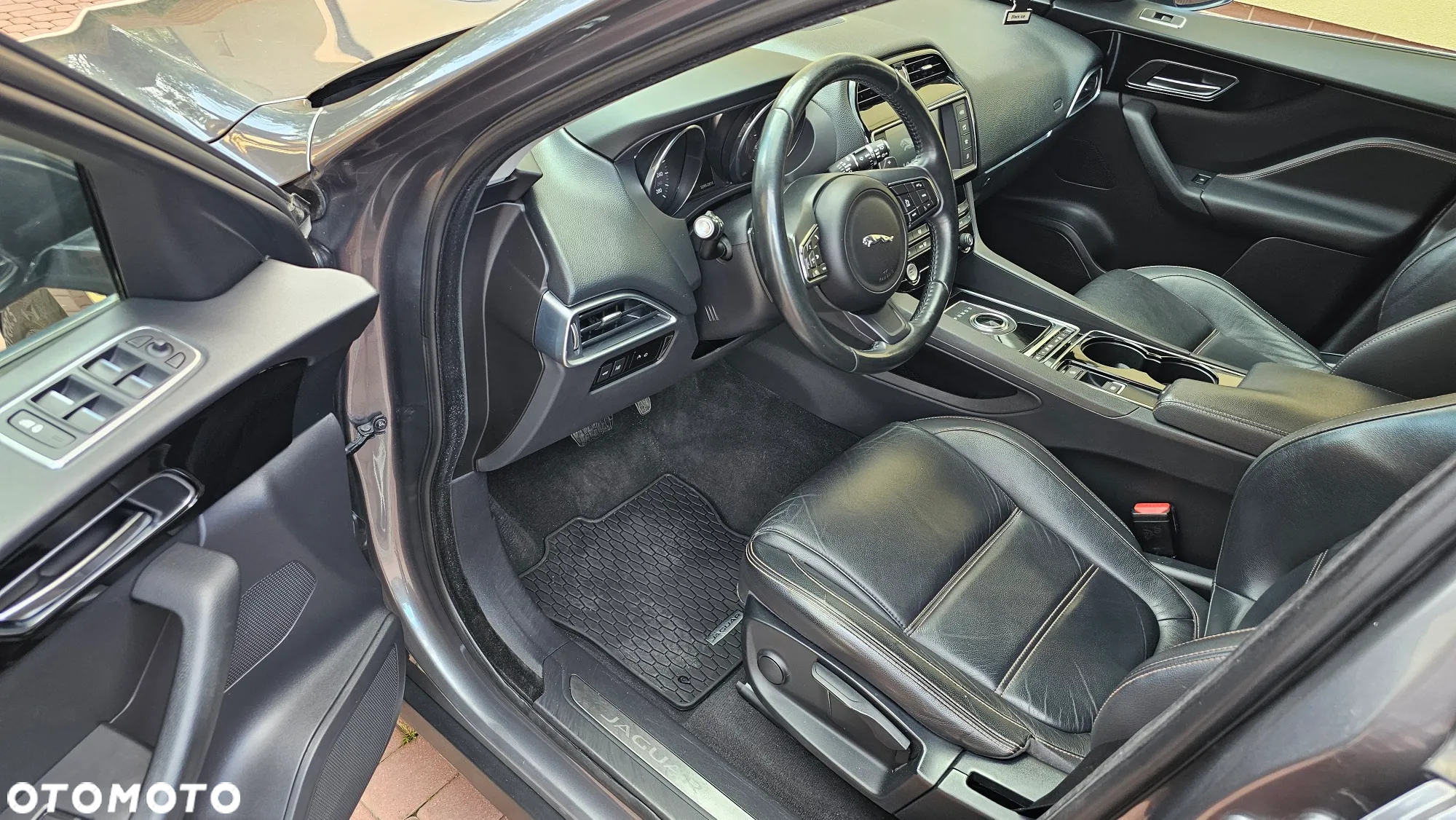 Jaguar F-Pace 2.0 i4D AWD Prestige - 7