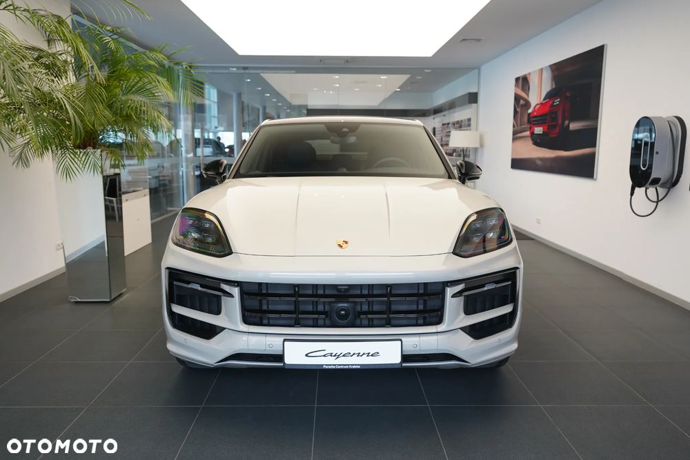 Porsche Cayenne Standard - 4