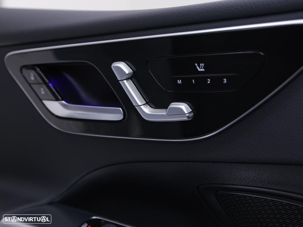 Mercedes-Benz C 180 9G-TRONIC Avantgarde Advanced - 15