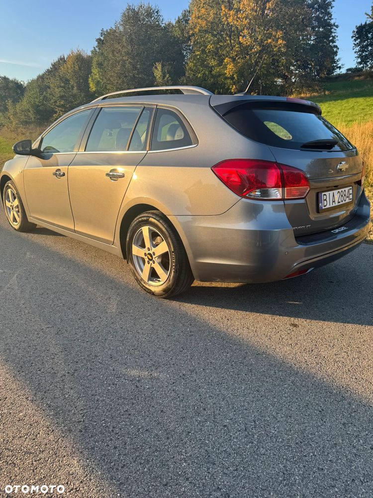 Chevrolet Cruze 1.4 T LT+ - 3