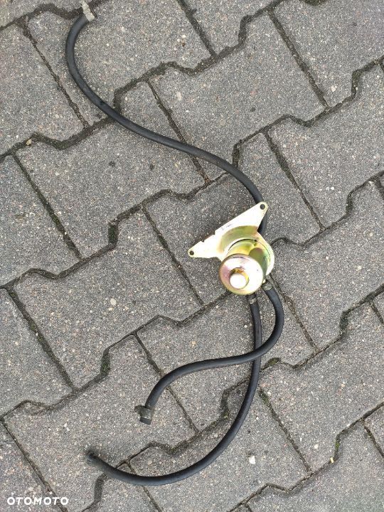 FILTR OPARÓW PALIWA AUDI 80 B3 1,8 i - 1